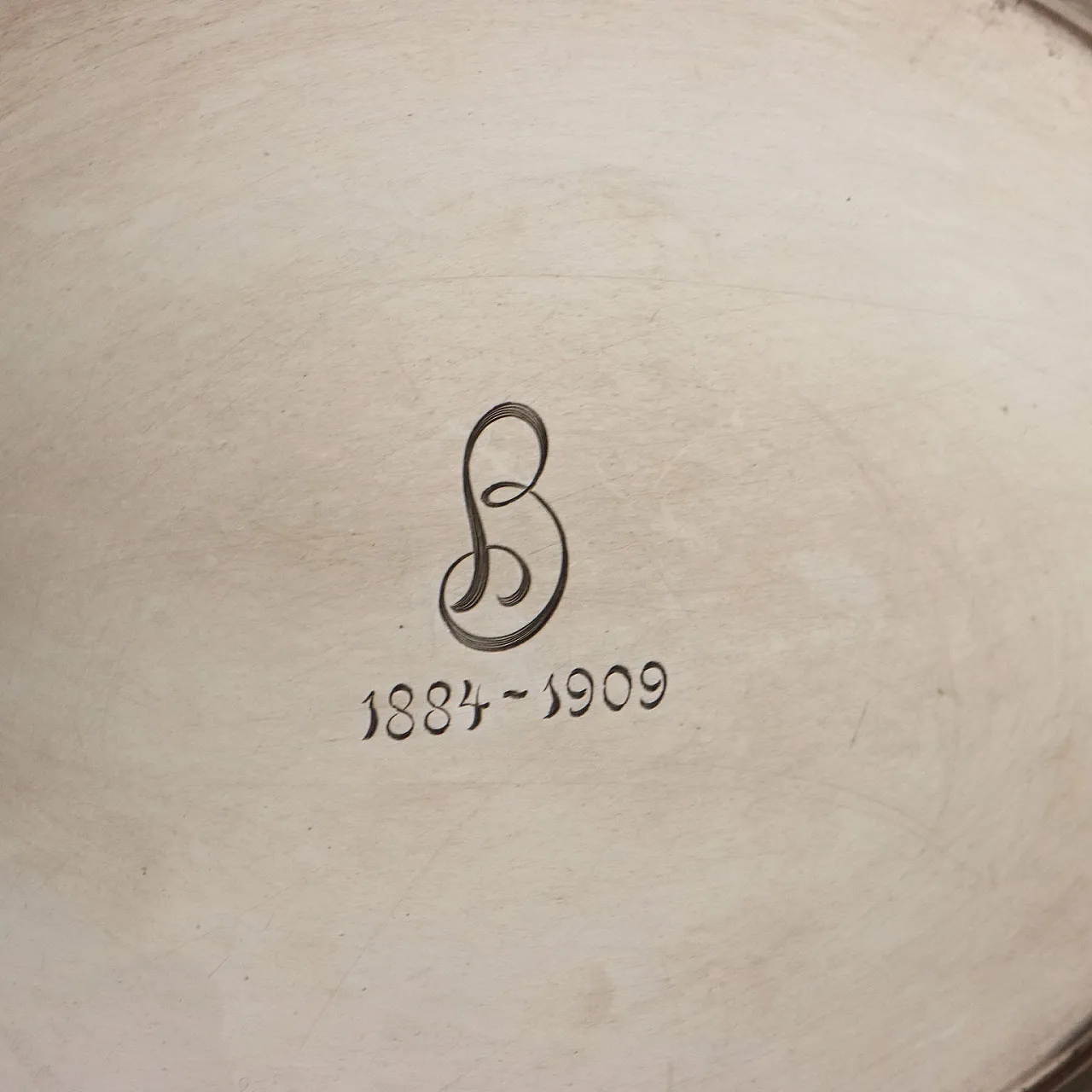 Cestino per il pane in argento sterling con motivo ripetuto, '900 7