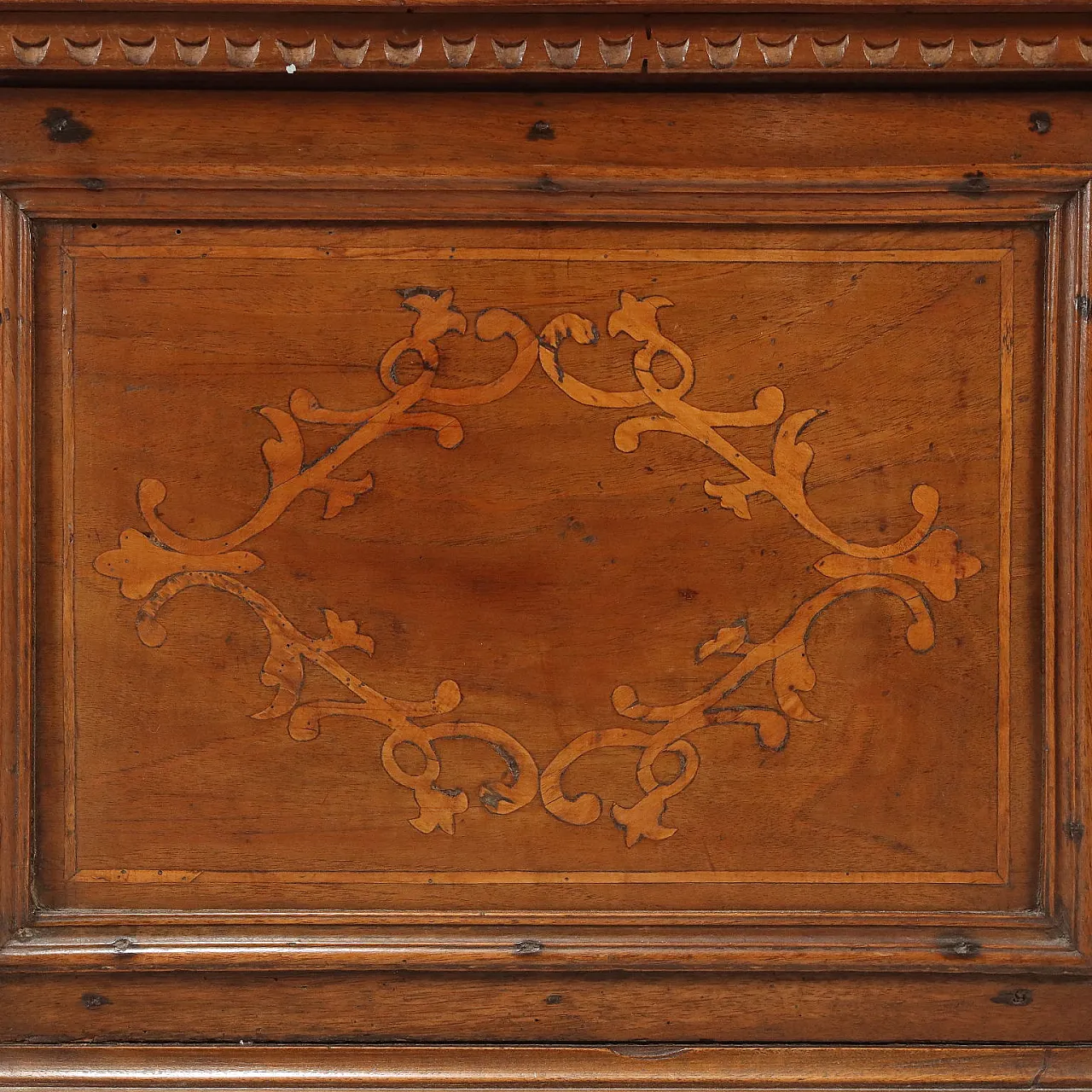 Cassapanca in noce e acero, fine '700 5
