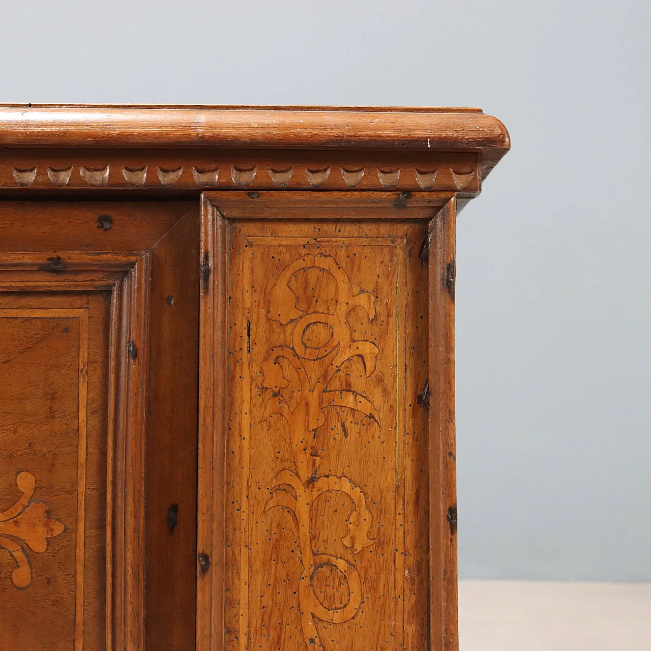 Cassapanca in noce e acero, fine '700 6