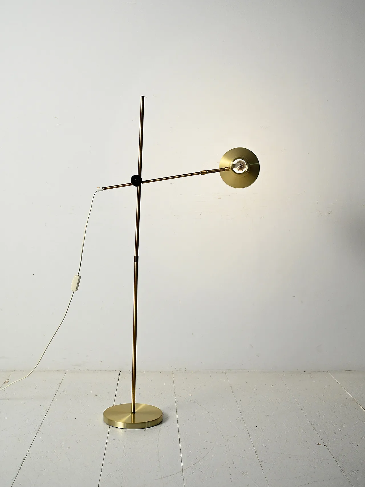 Scandinavian brass floor lamp with adjustable arm 3