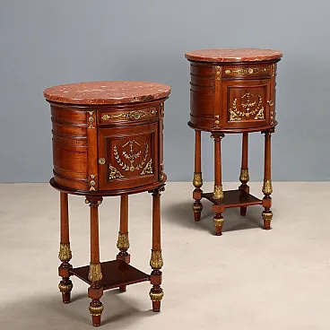 Coppia di comodini ovali in mogano e piano in marmo, primo '900