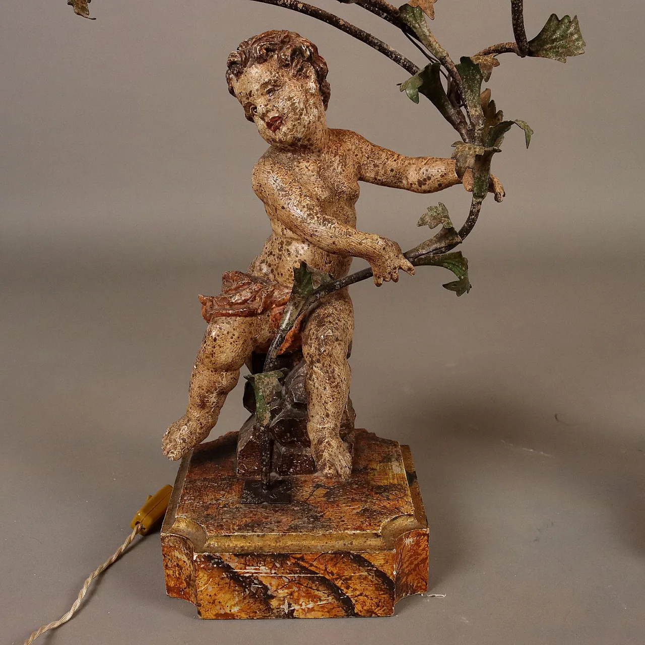 Coppia di lampade scultore in legno dipinto, '900 5