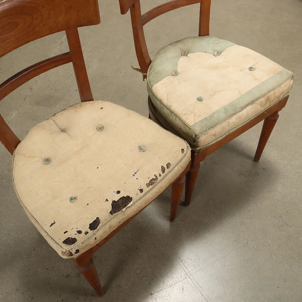 4 Sedie in ciliegio e tessuto, '800 7