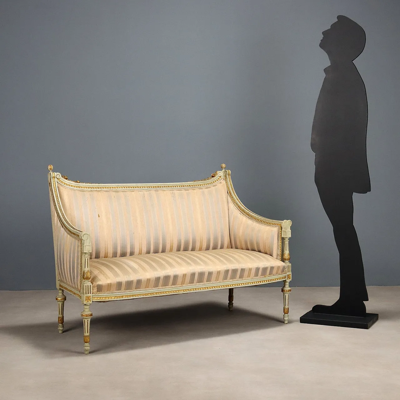 Divano in legno laccato in stile neoclassico, fine '800 2