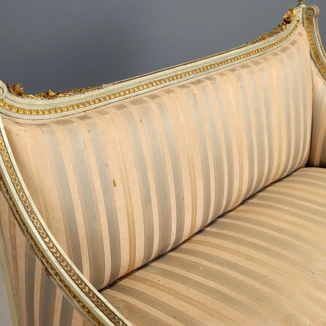 Divano in legno laccato in stile neoclassico, fine '800 4