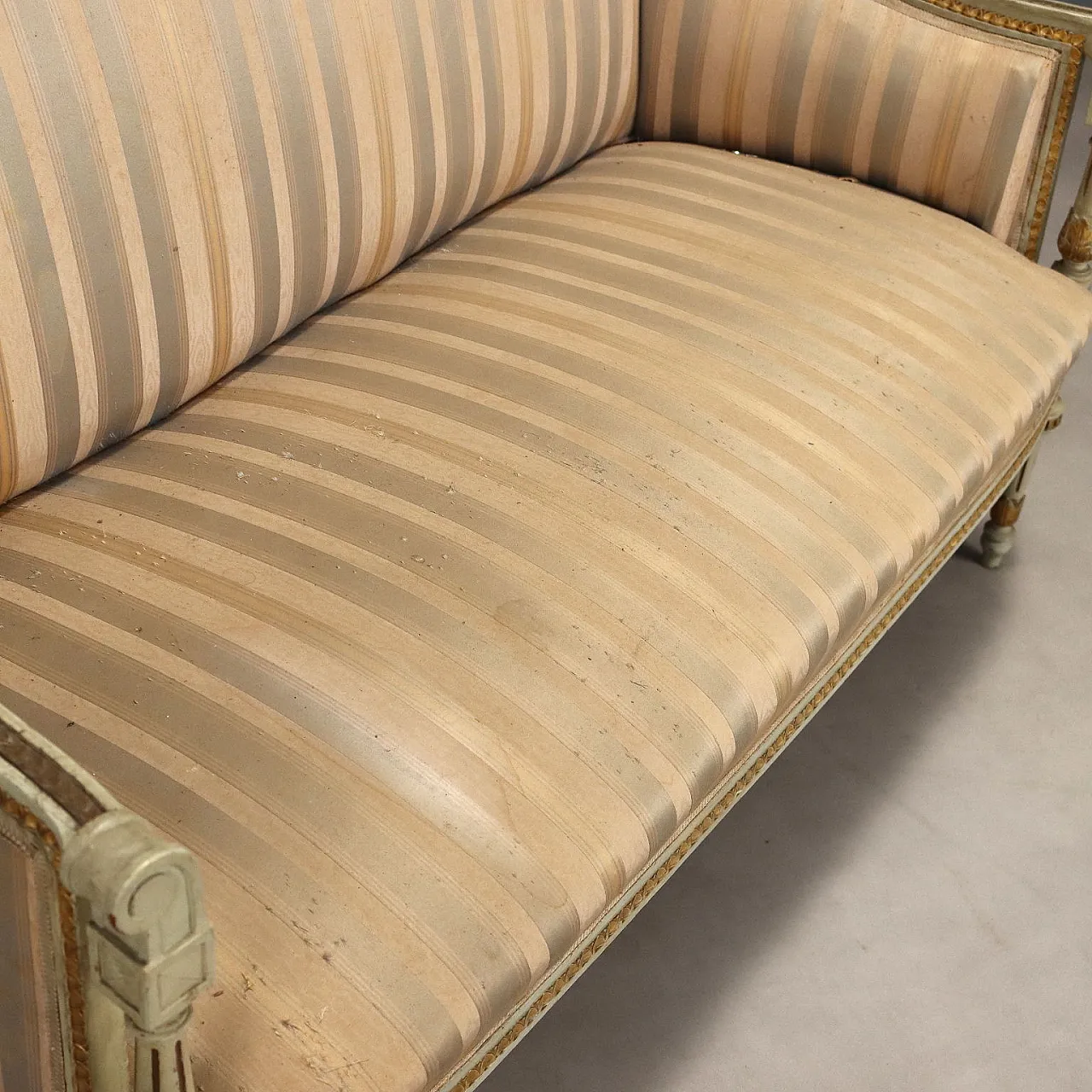 Divano in legno laccato in stile neoclassico, fine '800 5