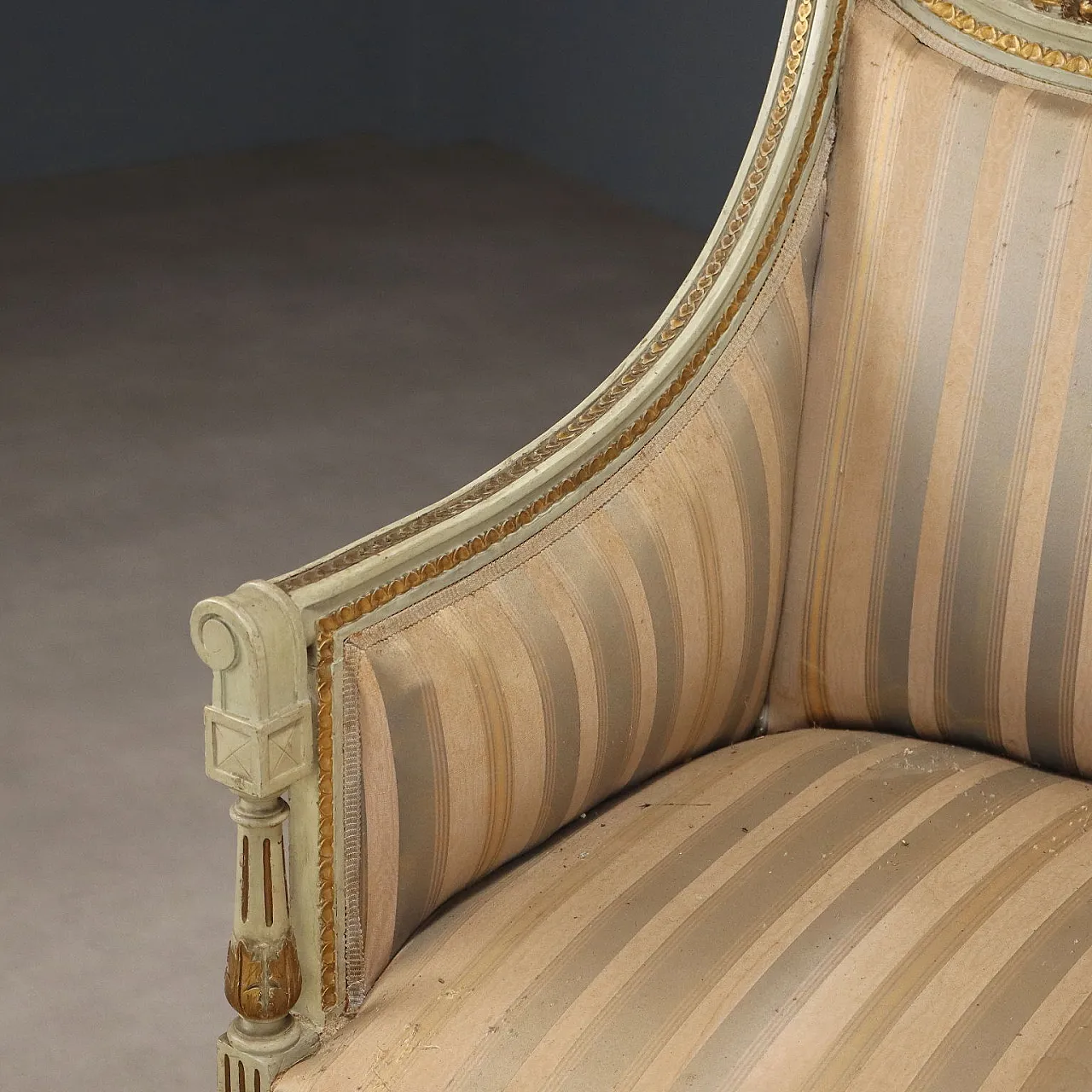 Divano in legno laccato in stile neoclassico, fine '800 6