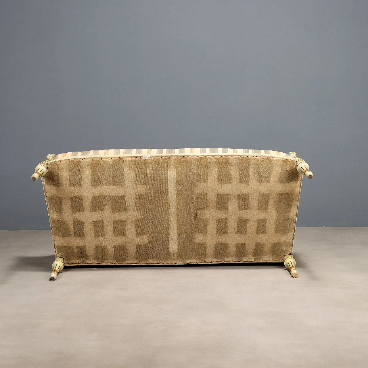 Divano in legno laccato in stile neoclassico, fine '800 9