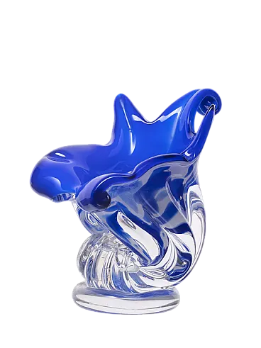 Vaso di vetro blu a forma di mano, anni '70
