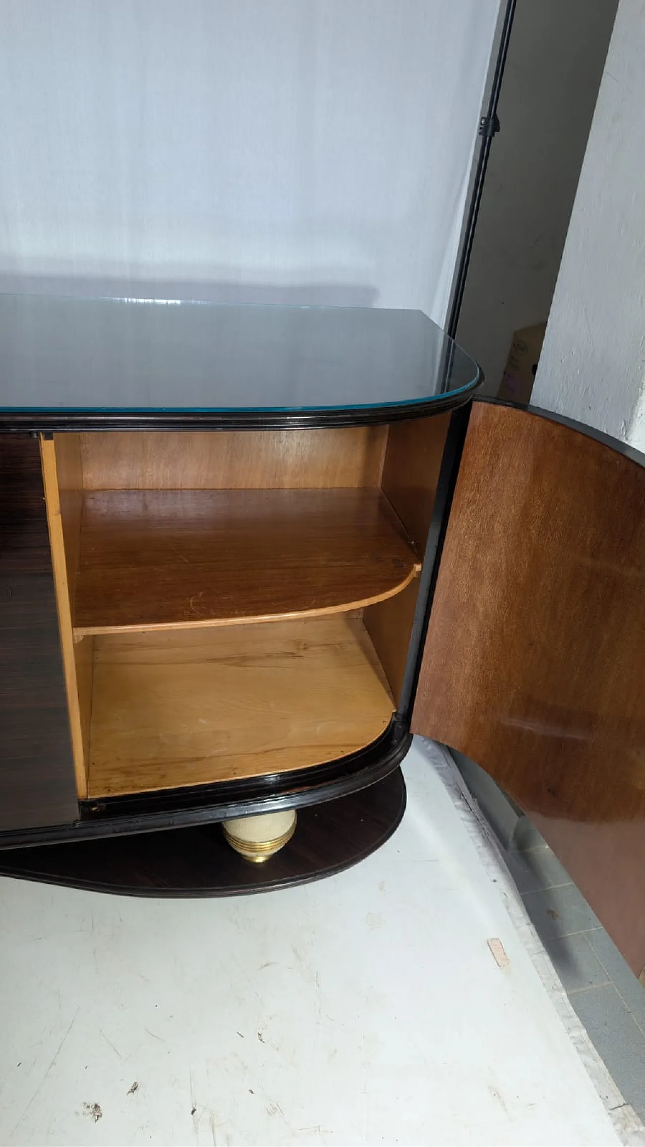 Italian Sideboard by Vittorio Dassi, 50s 7