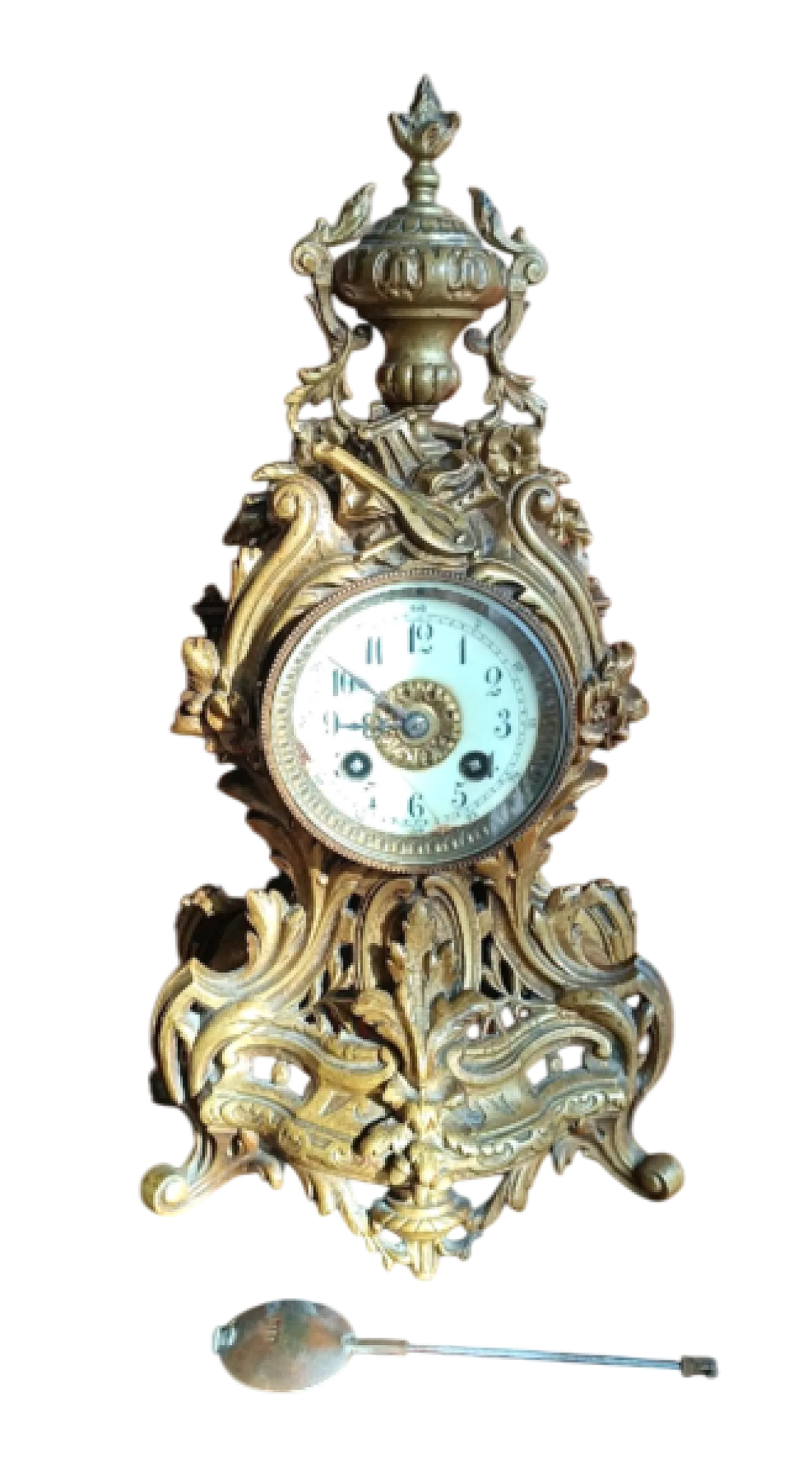 Parisian bronze Napoleon III table clock, 19th century 10