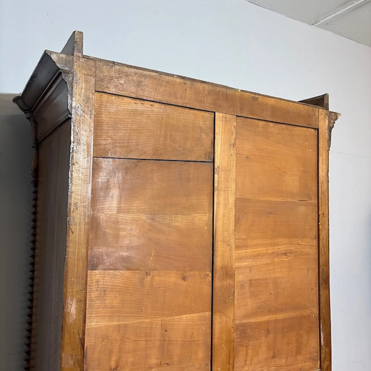 Louis Philippe Lombard mirror cabinet, 19th century 2