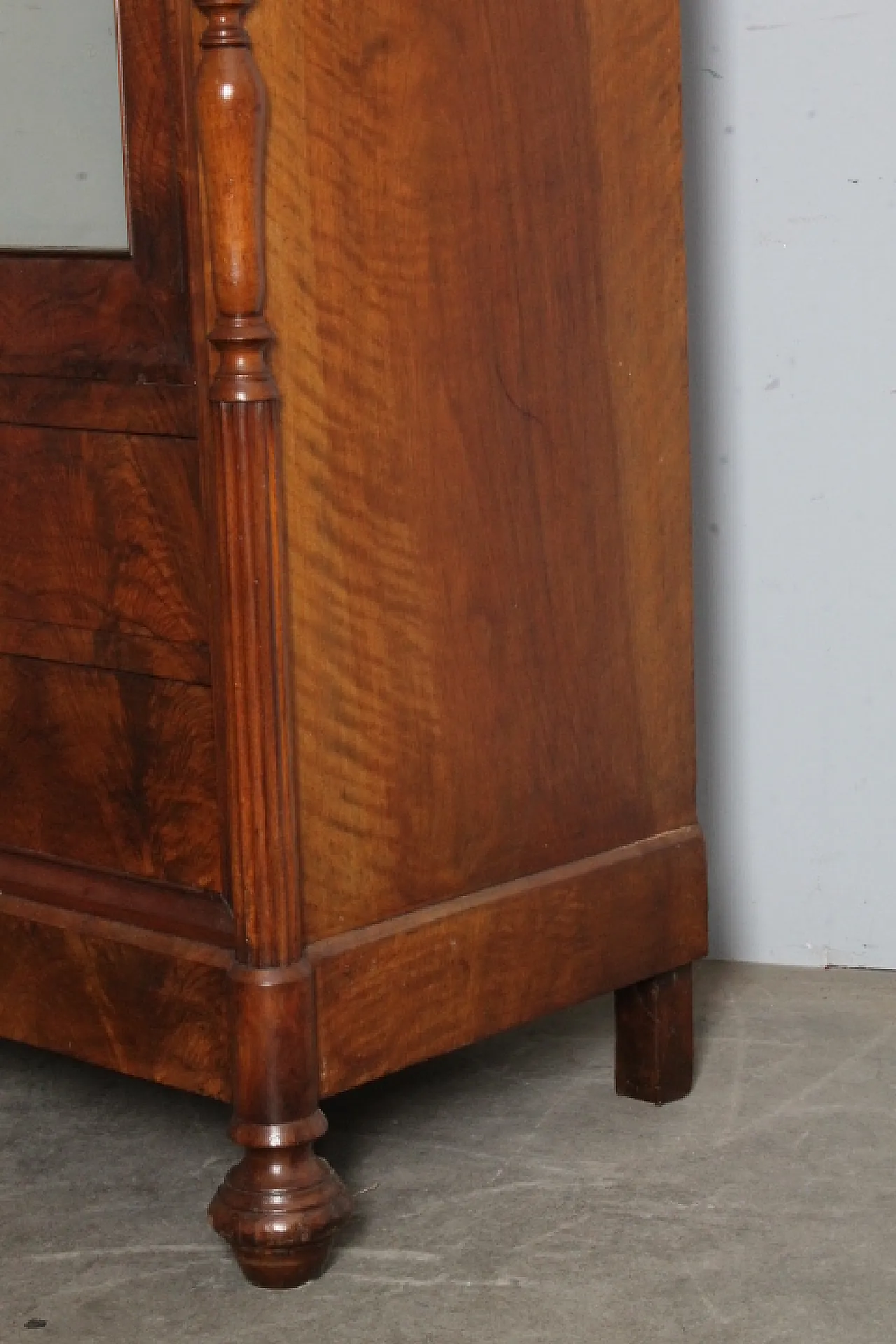 Louis Philippe Lombard mirror cabinet, 19th century 9