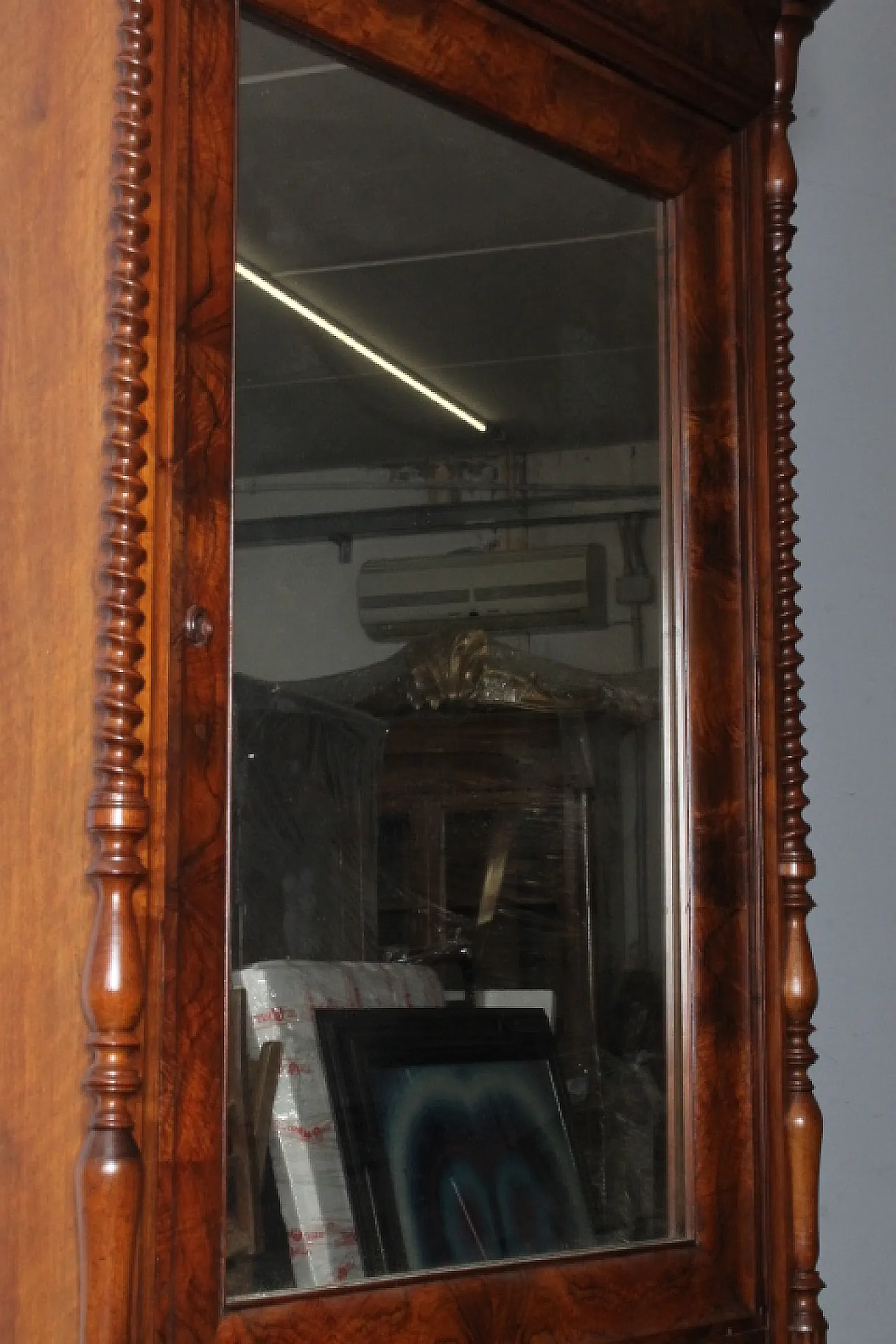 Louis Philippe Lombard mirror cabinet, 19th century 15