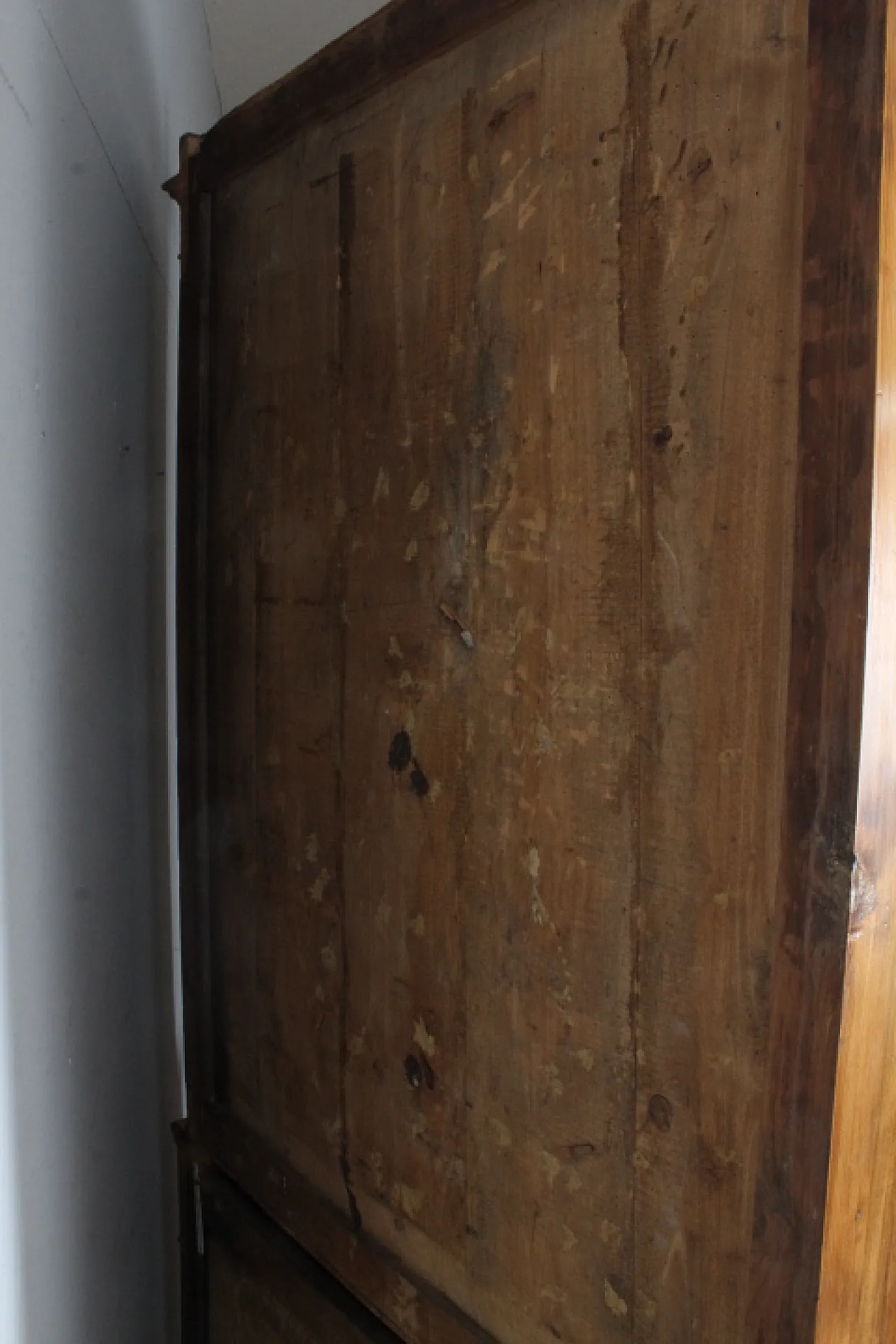 Liberty display cabinet, 1920s 11