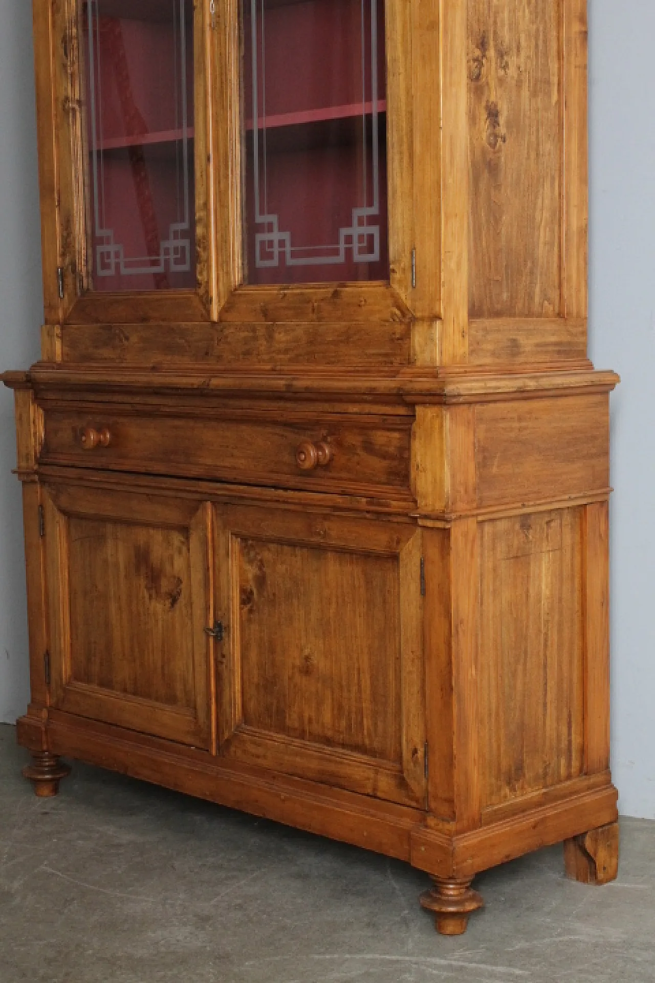 Liberty display cabinet, 1920s 14