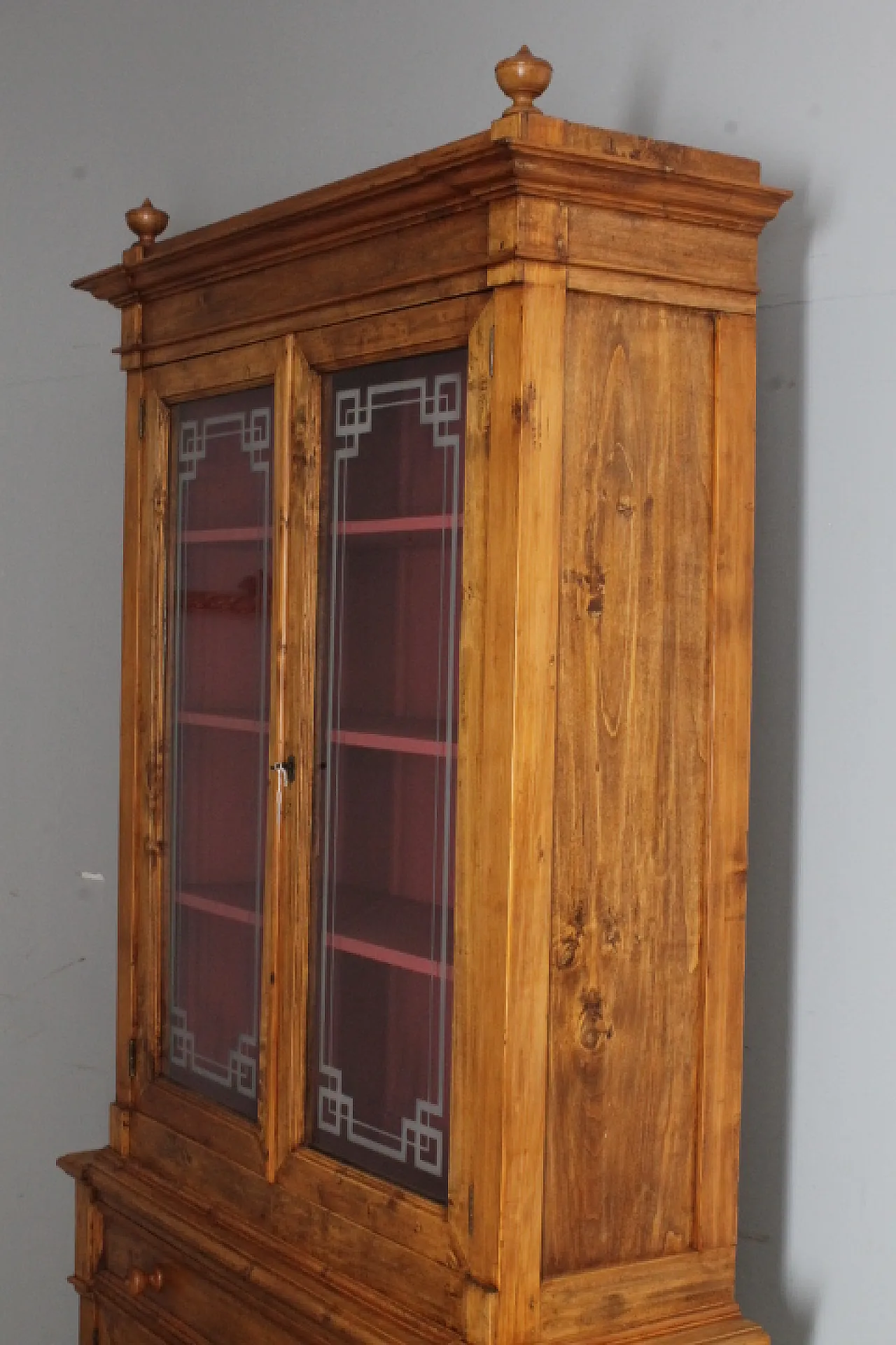 Liberty display cabinet, 1920s 17