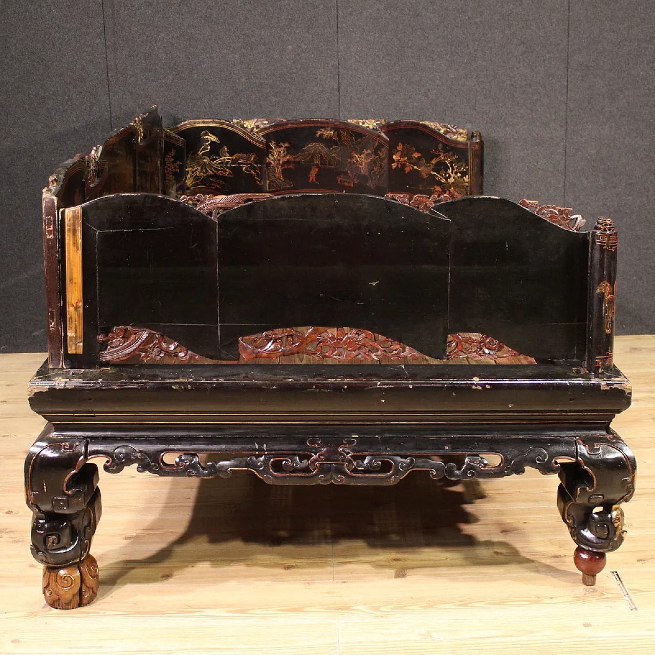 Letto da oppio cinese laccato e dorato, '800 3