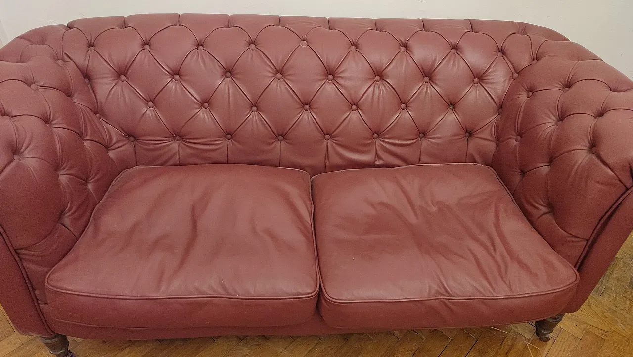 Chesterfield  sofa 2 seats in red leather, 70s 7