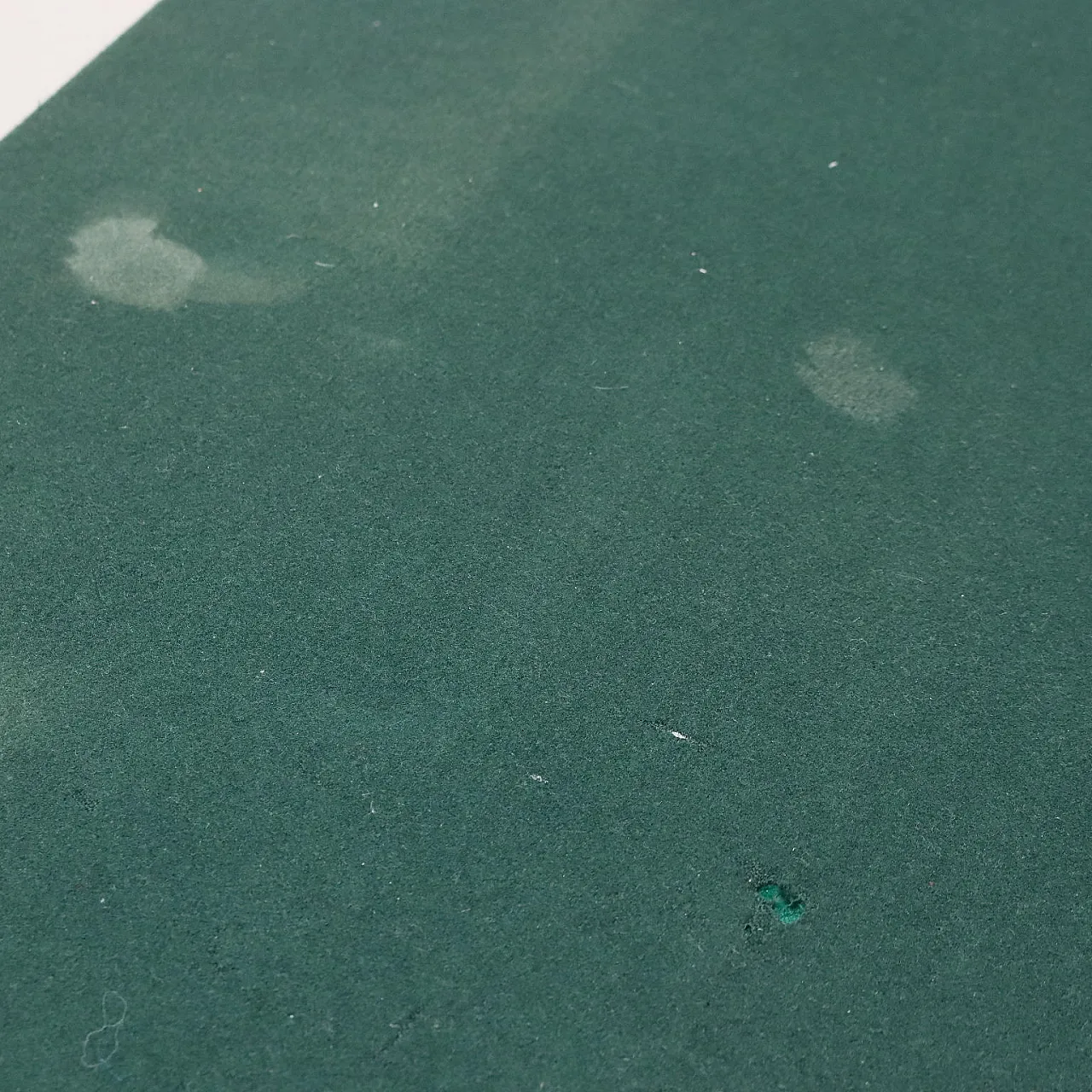 Scrivania in legno con piano rivestito in tessuto, anni '60 4