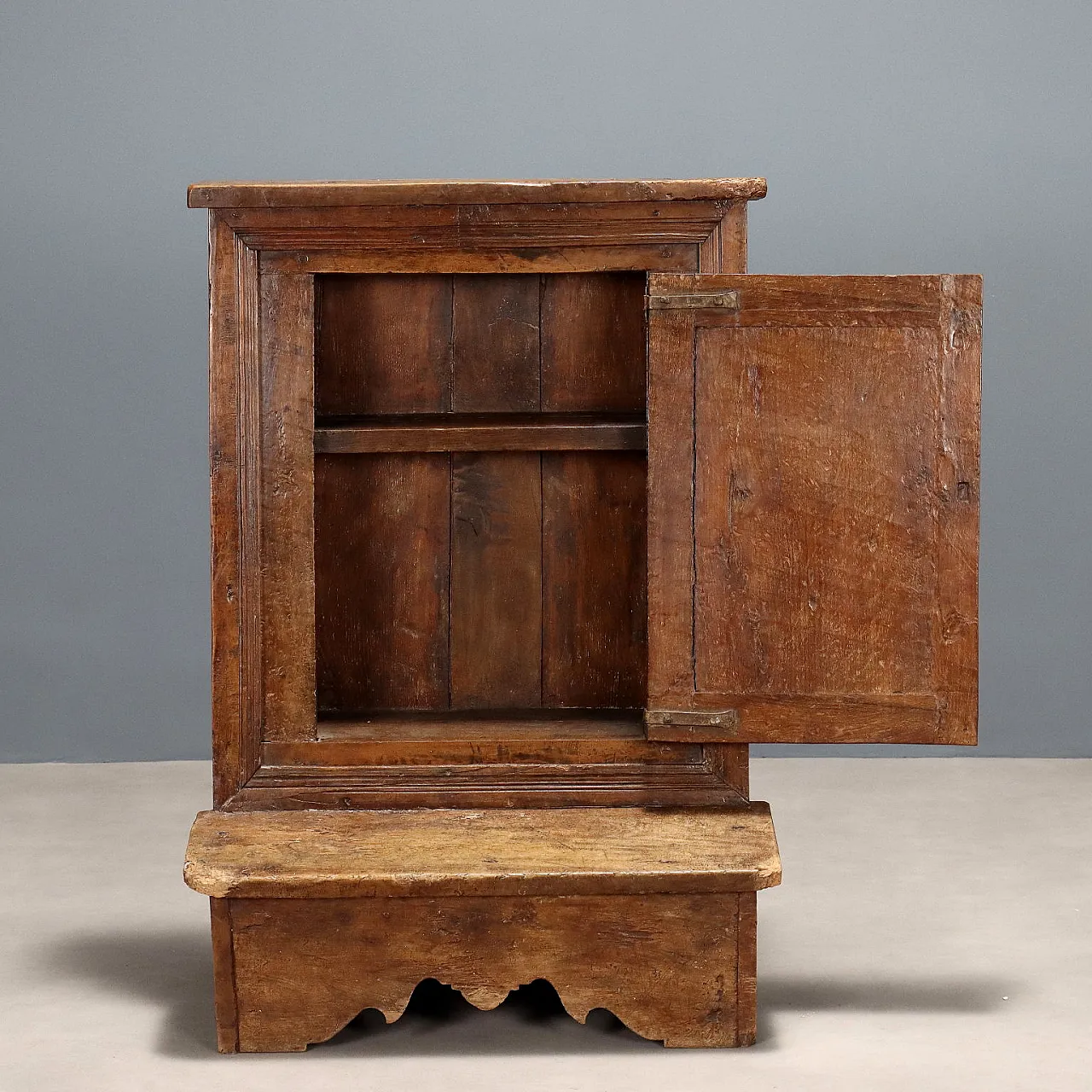 Baroque kneeler, 18th century 5