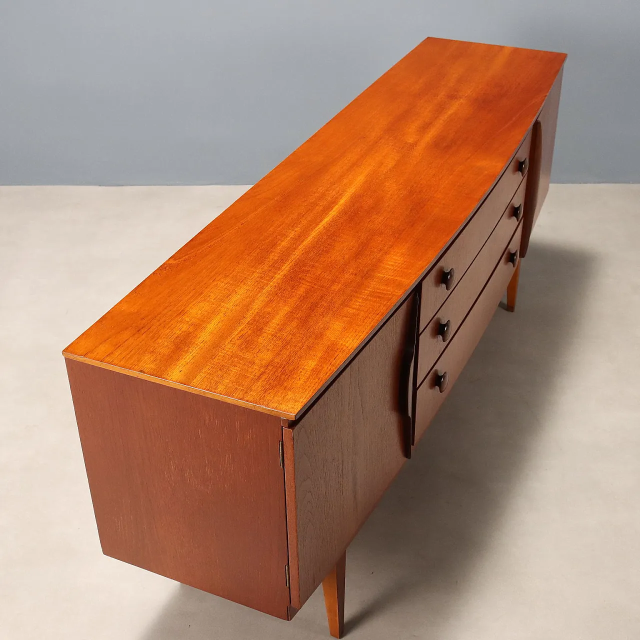 Teak veneered sideboard, 20th century 9
