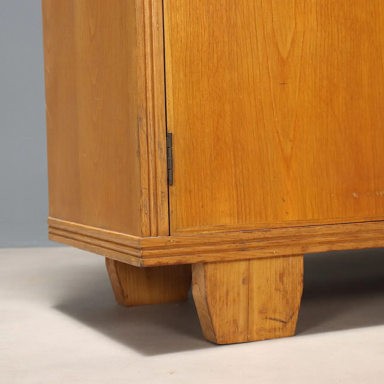 Storage unit with 2 folding doors, oak veneer, 20th century 8