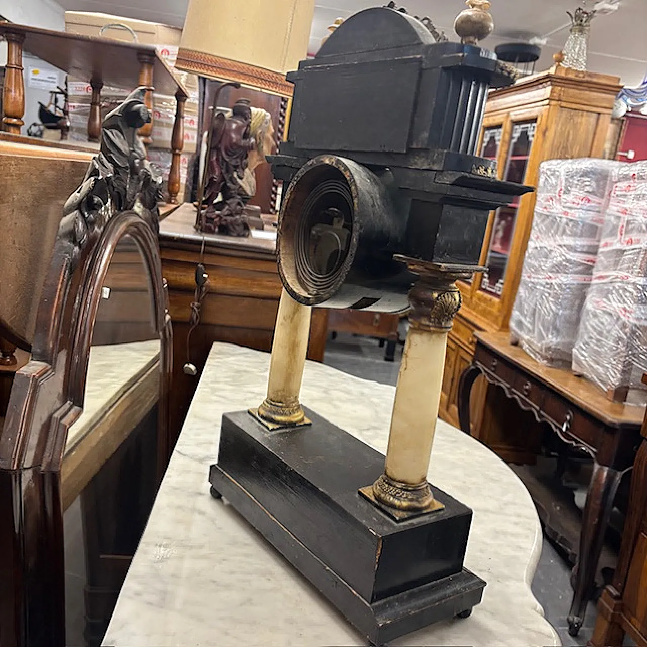 Empire clock in lacquered wood marble columns, early 19th century 12
