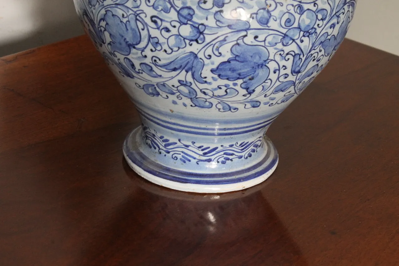 Versatoio da farmacia in maiolica, '700 6