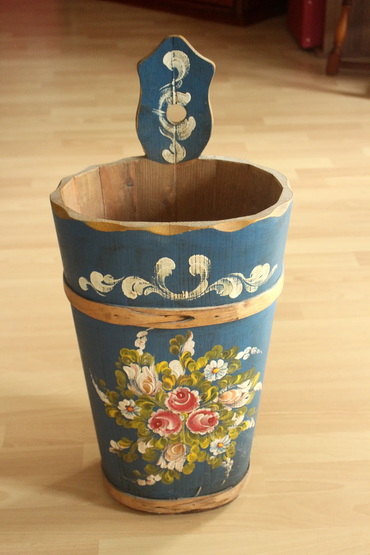 Handmade handpainted wooden umbrella stand, 70s 8