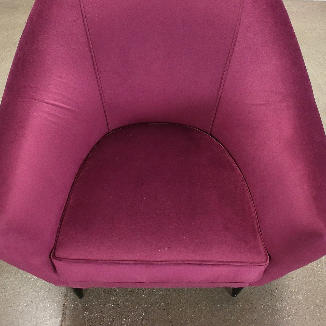 Pair of purple velvet armchairs, 1950s 7