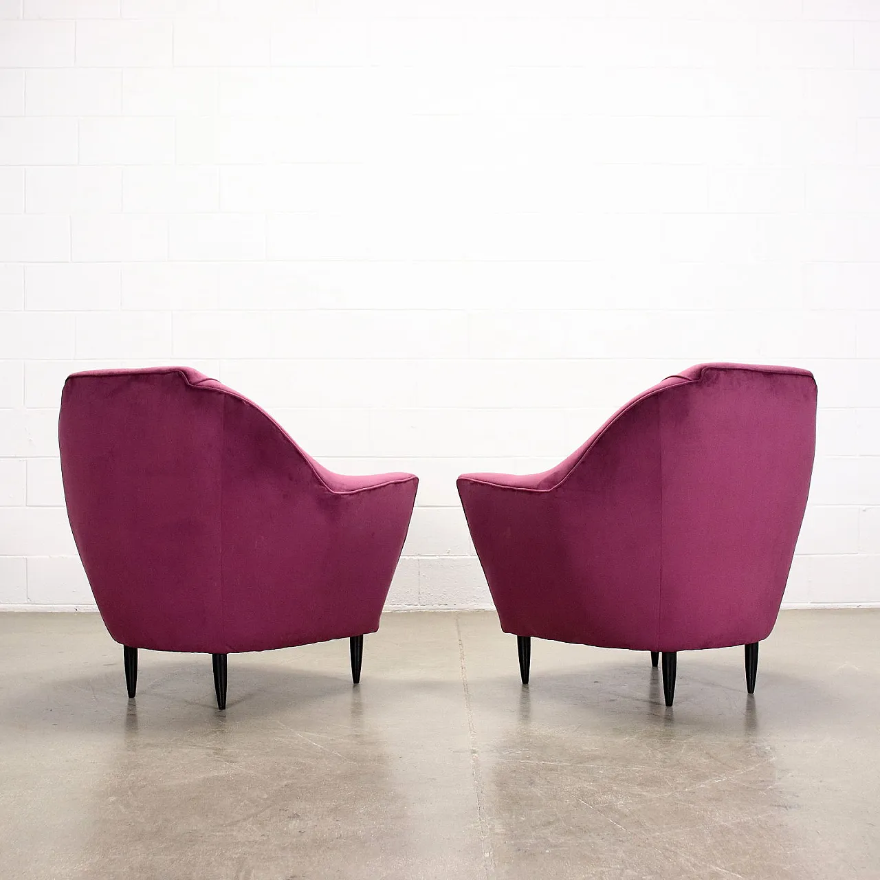 Pair of purple velvet armchairs, 1950s 10