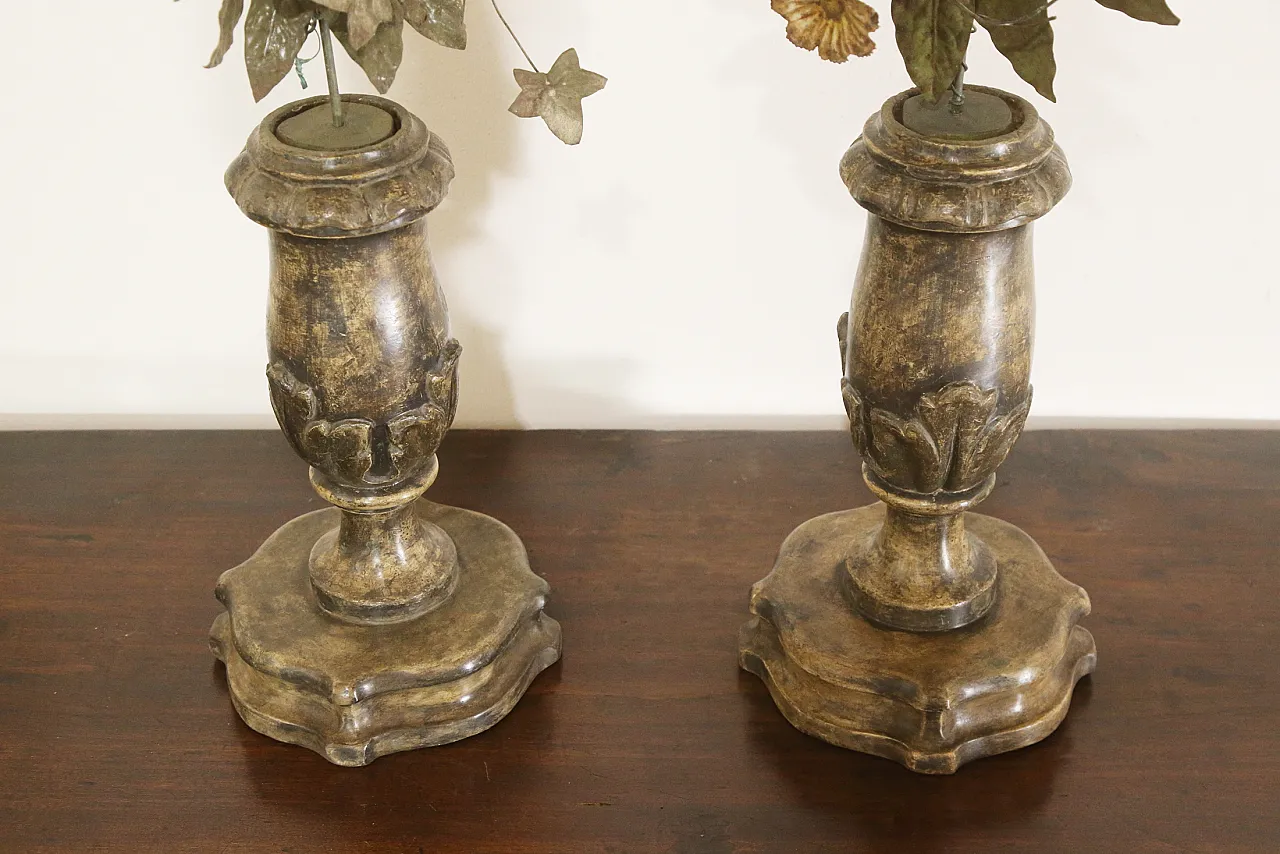 Pair of Baroque silver-plated wood palm holders, 18th century 12