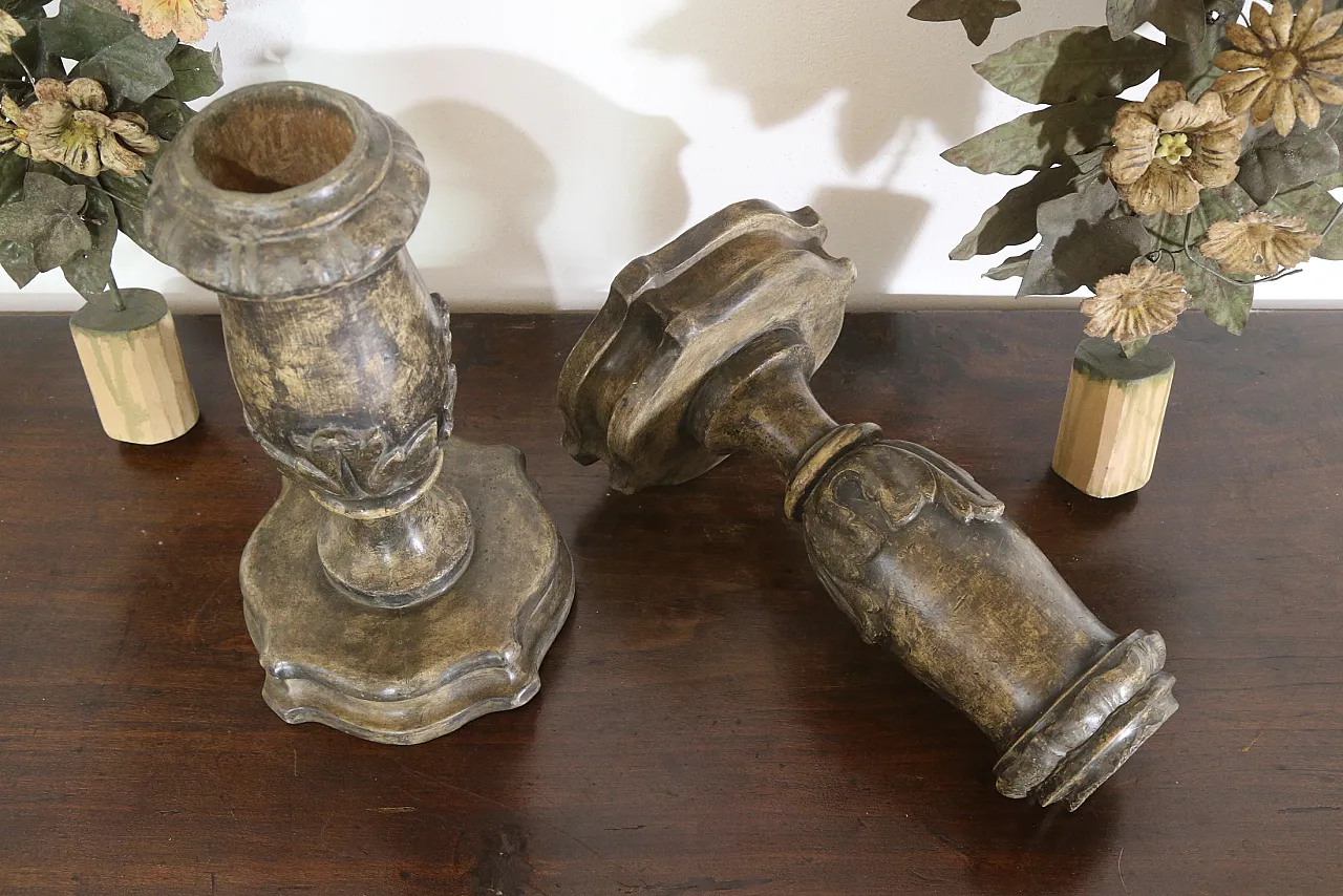 Pair of Baroque silver-plated wood palm holders, 18th century 15