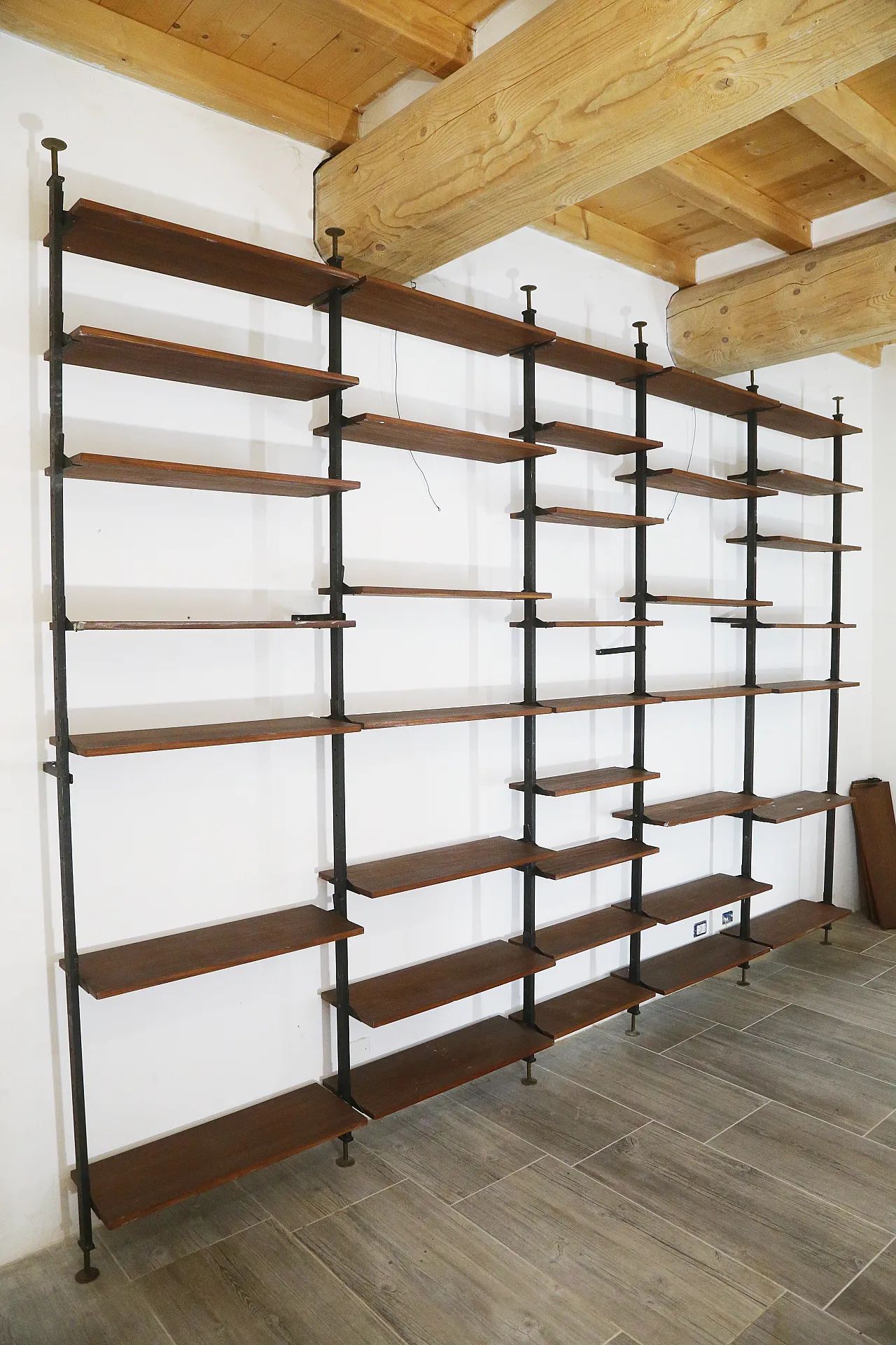 Libreria in mogano, anni '70 20