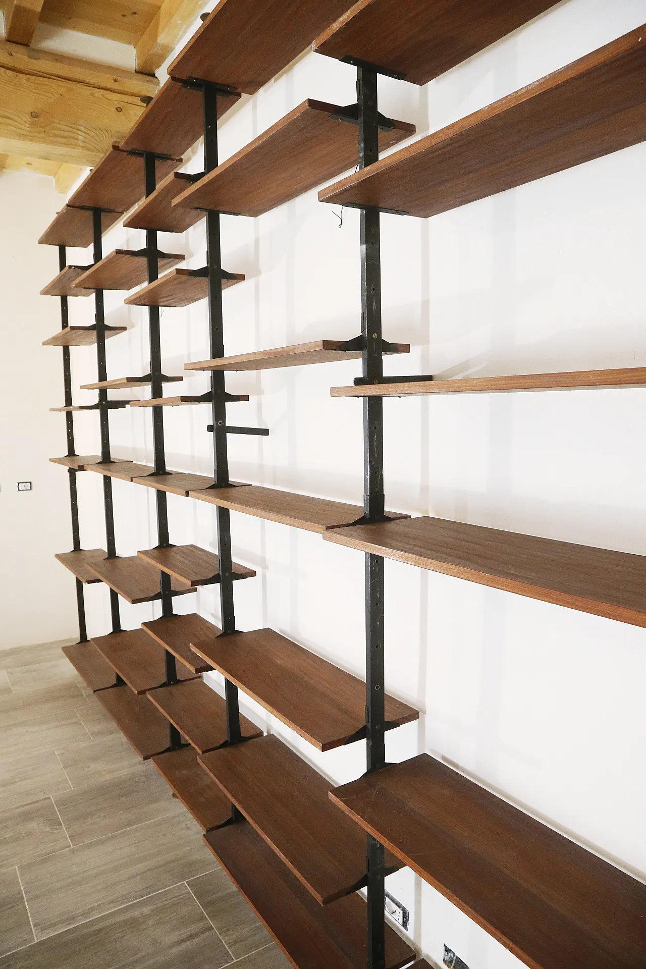 Libreria in mogano, anni '70 22