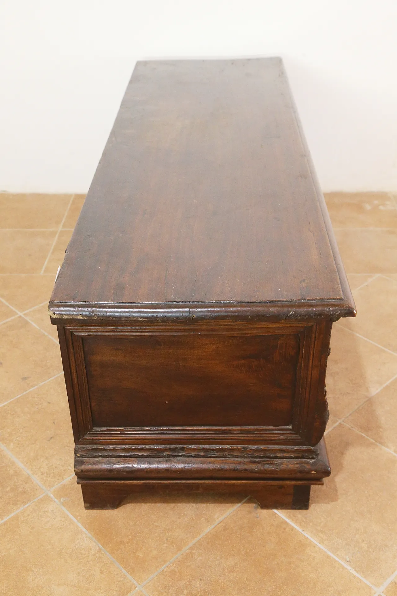 Cassapanca lombardo veneta in pioppo, '600 22