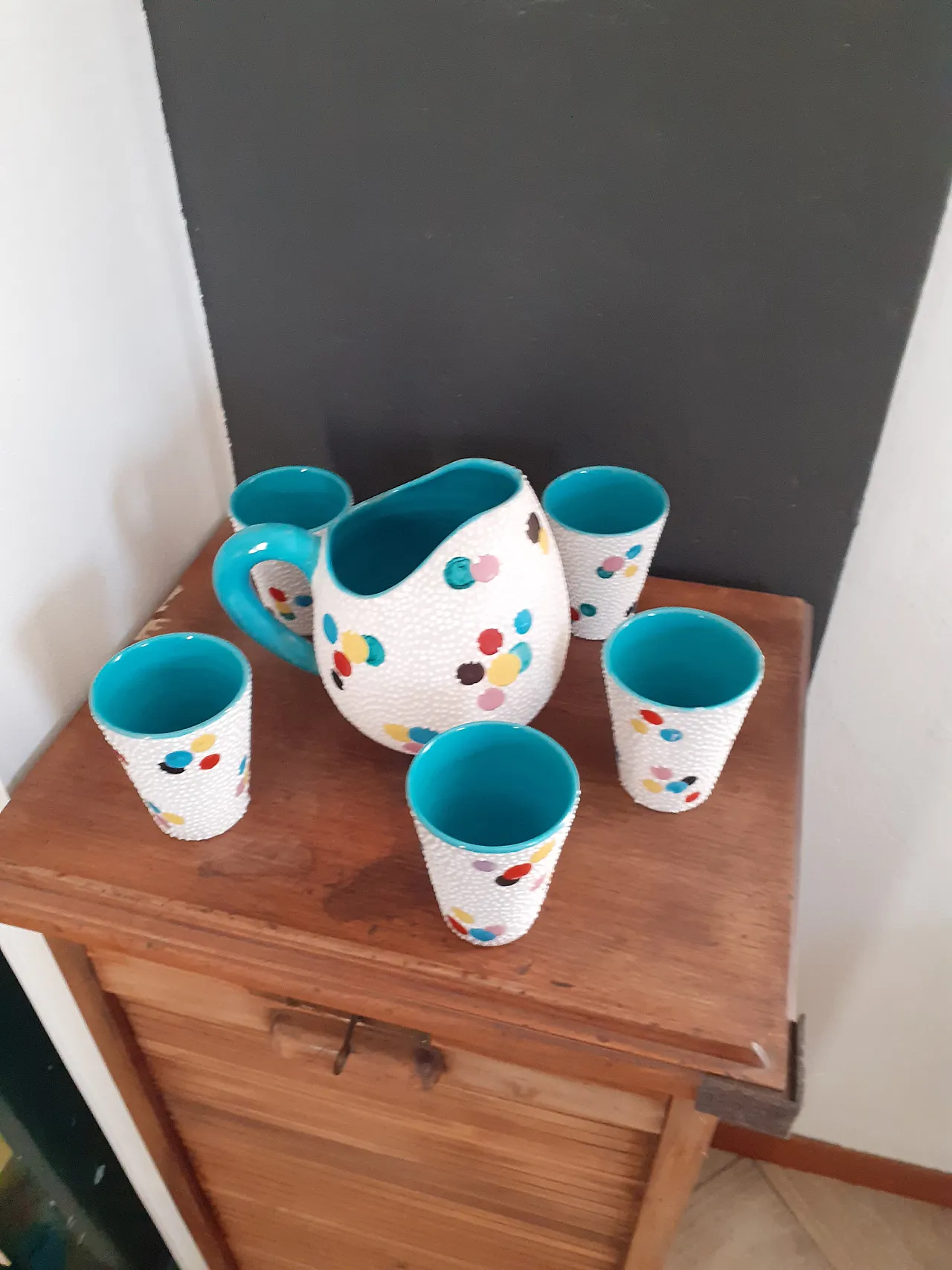 Jug and glasses by Deruta, 50s 1