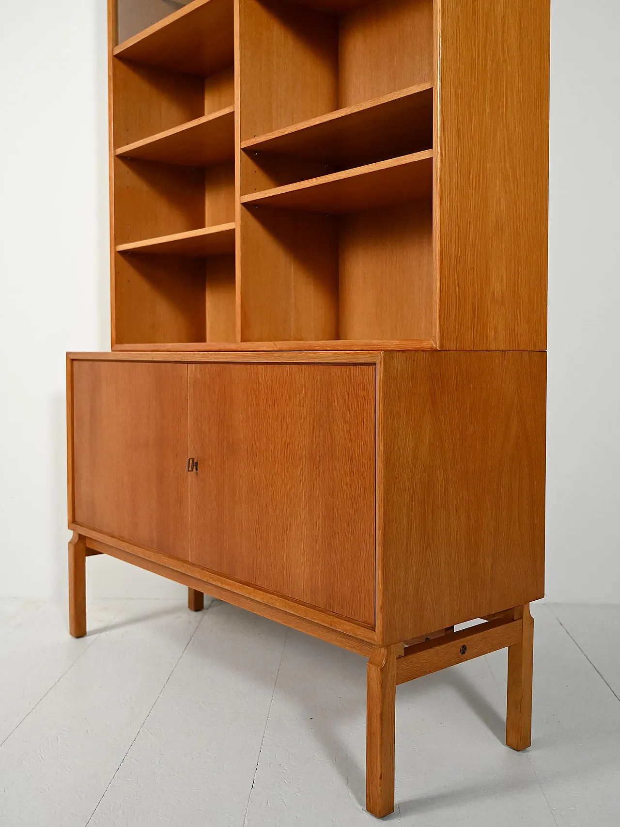 Bookcase with display cabinet by Marian Grabinsky for IKEA 9