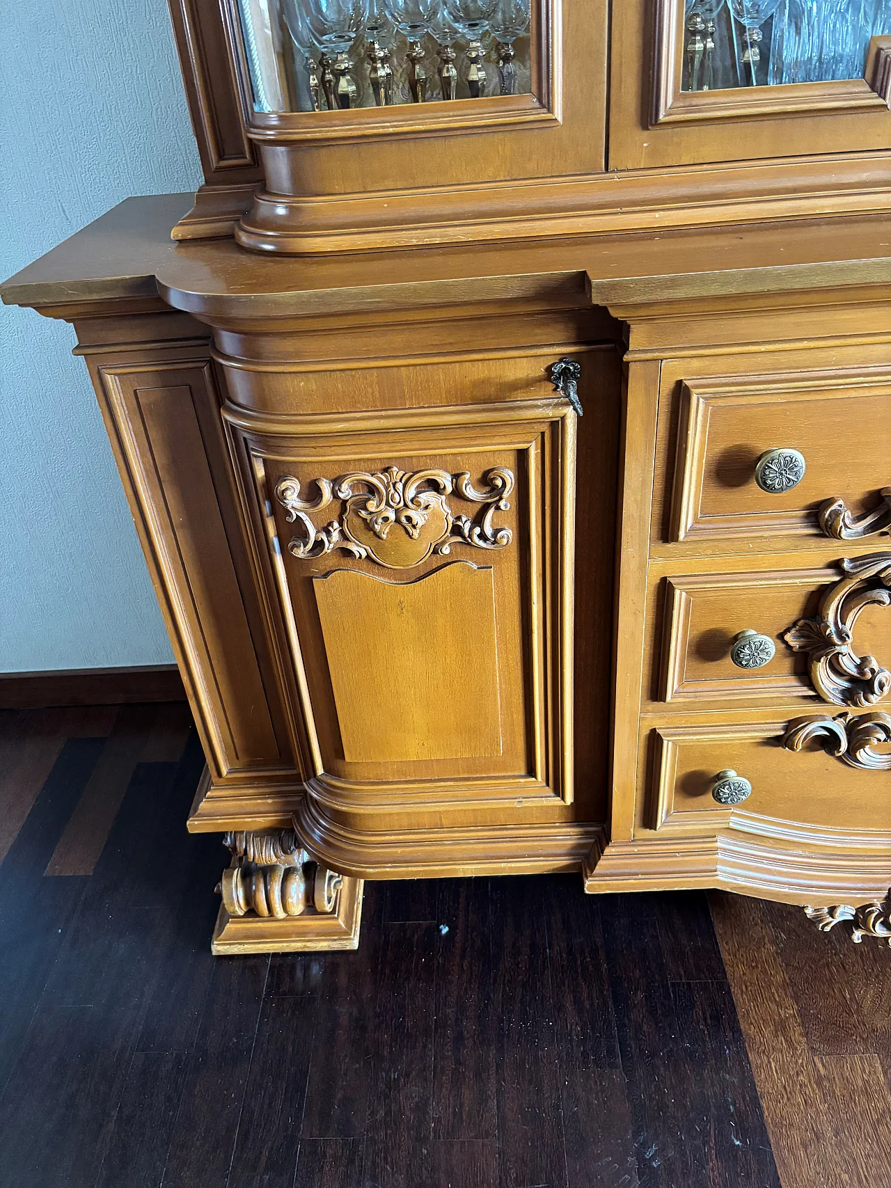 Antique style solid walnut dining room, 70s 8