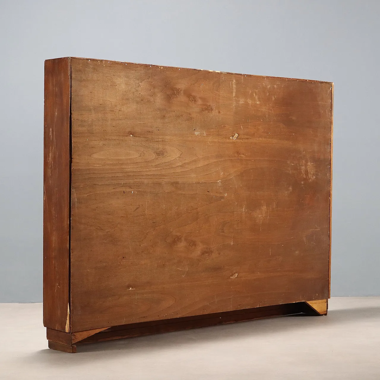 Walnut day bookcase with wire metal profiles, late 20th century 7