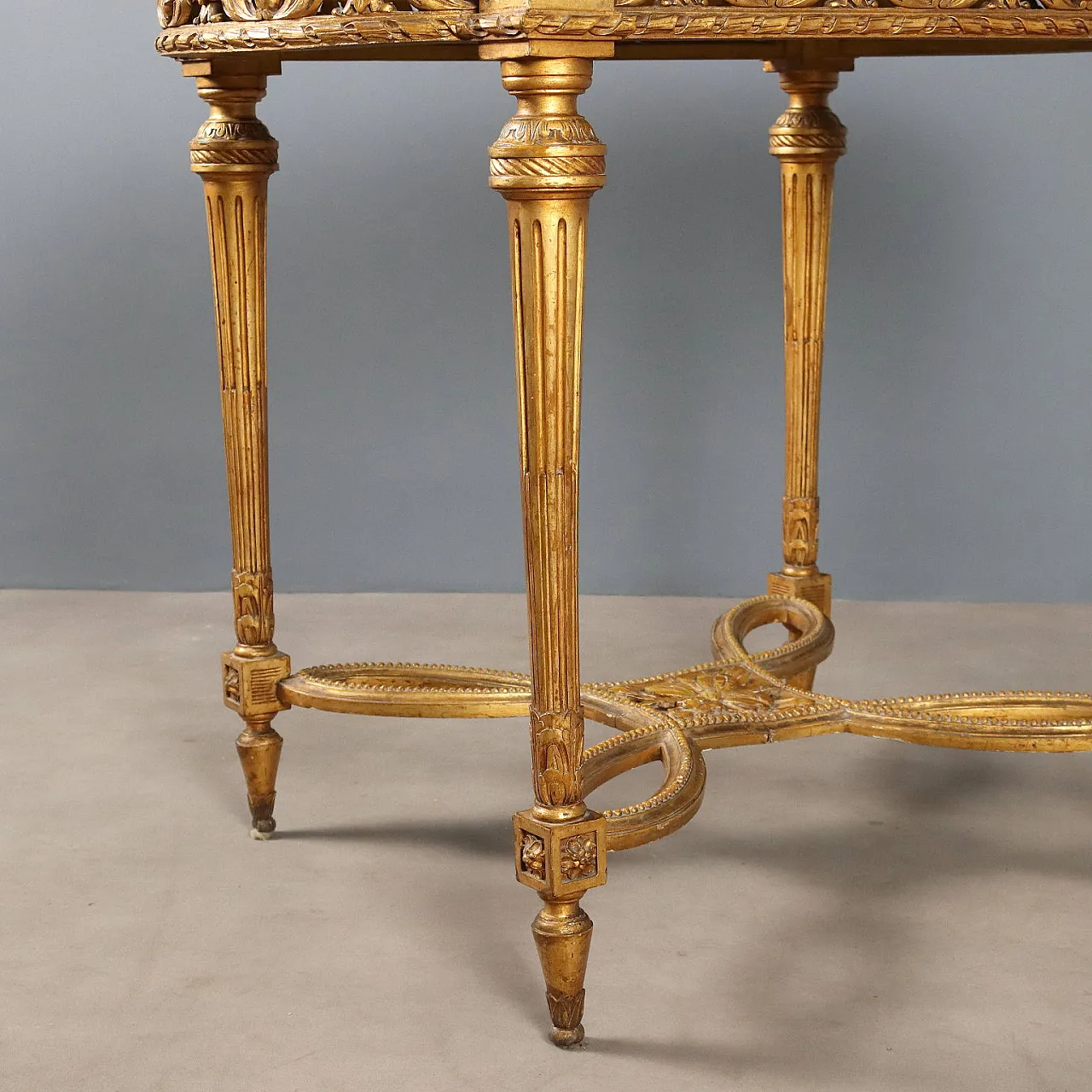 Tavolino in stile neoclassico con piano in marmo, fine '800 6