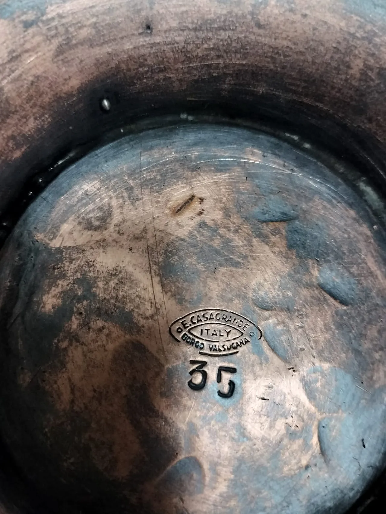 Vaso in rame di Egidio Casagrande, anni '50 6