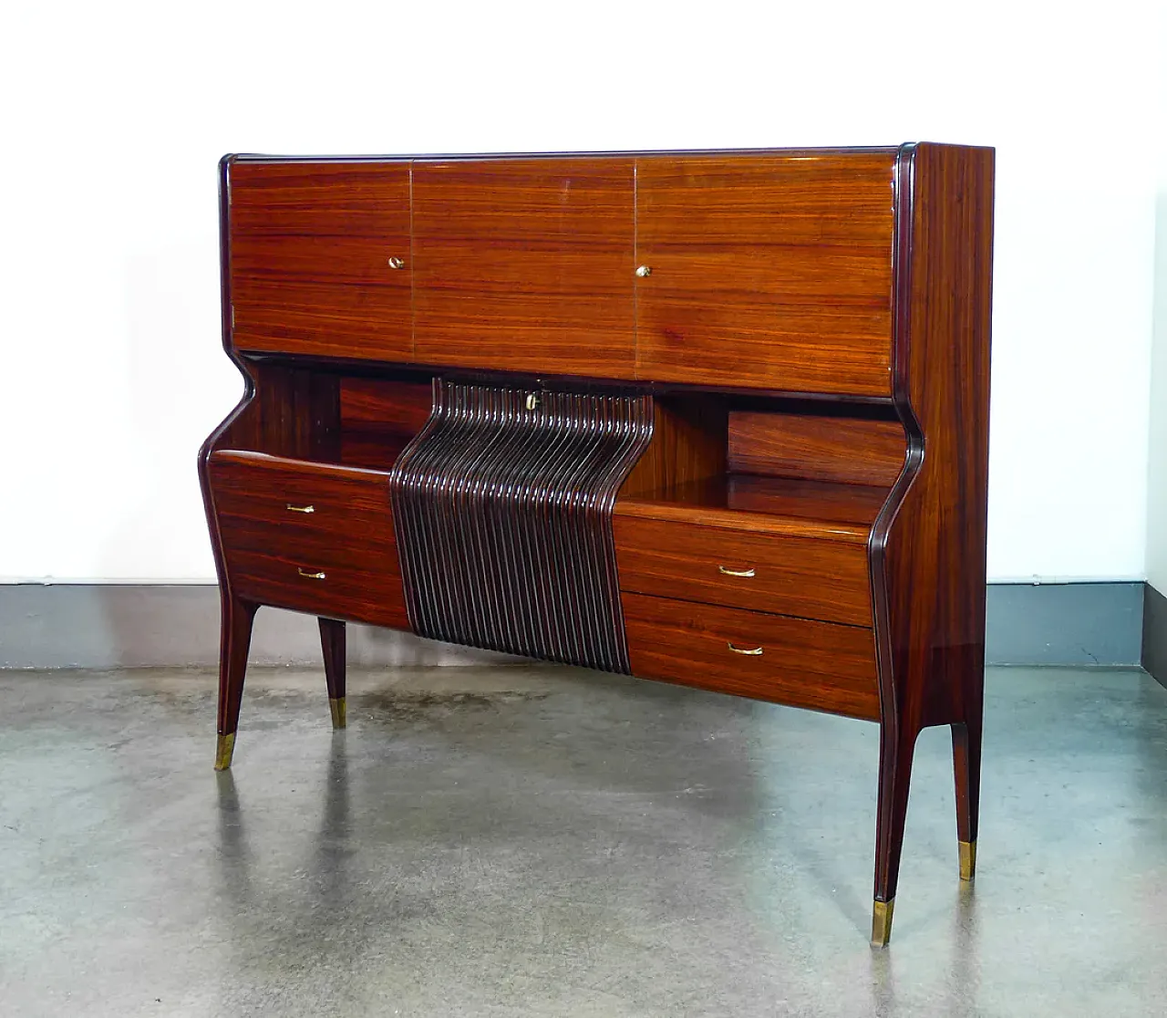 Osvaldo Borsani sideboard in veneered wood, 1950s 3