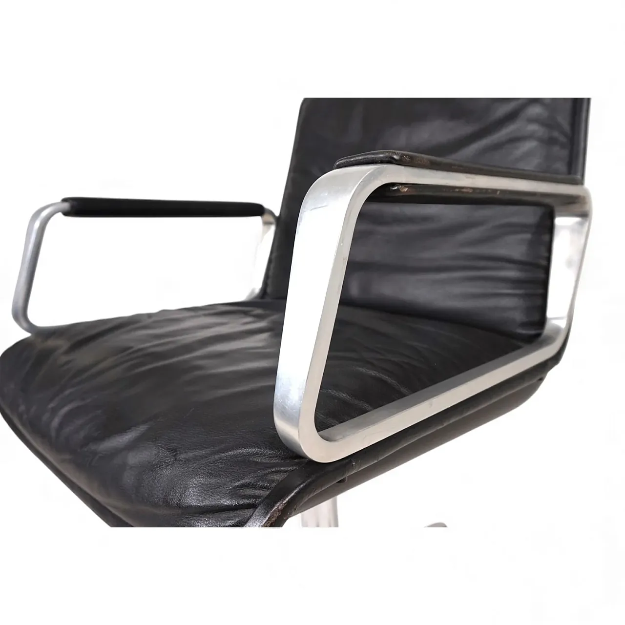 Wilkhahn Delta leather swivel chair by Delta Group, 1960s 8