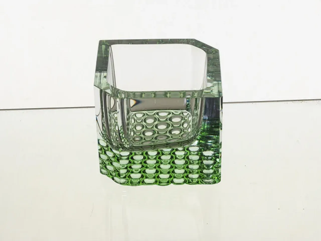 Ciotola quadrata verde, Pavel Hlava, anni '70 4