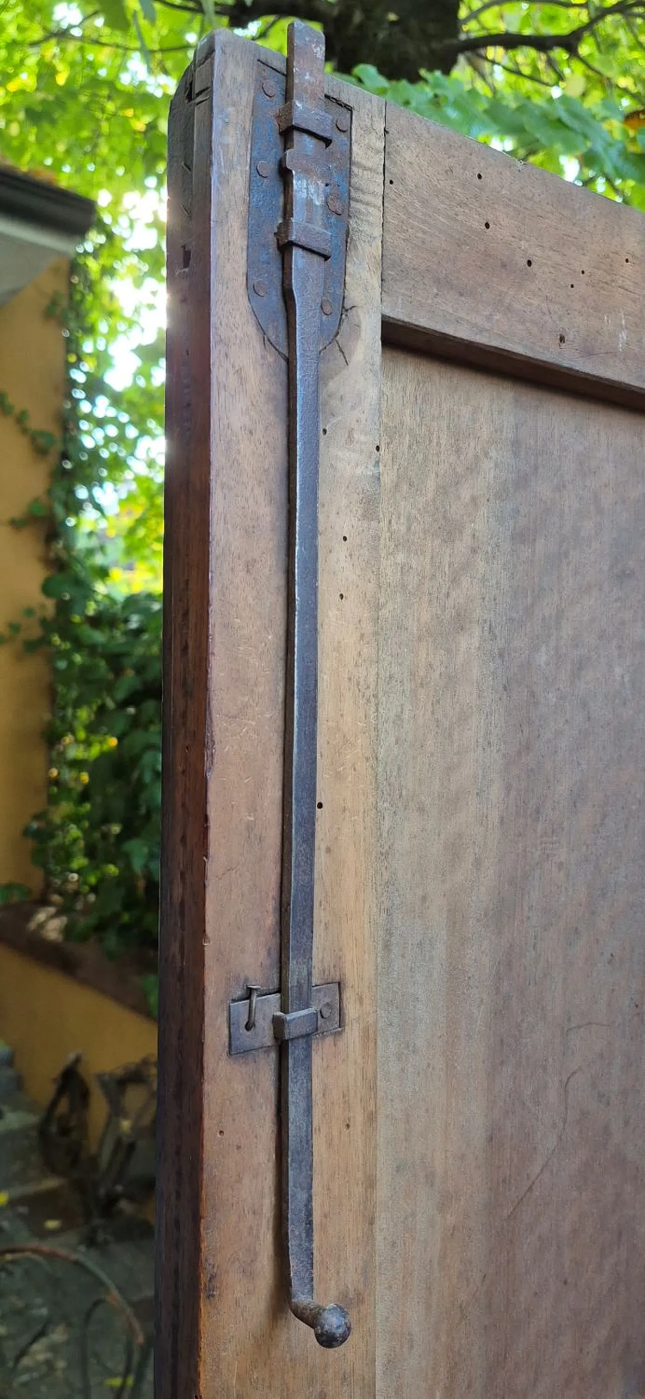 Armadio credenza pannellato in noce e radica, '800 6