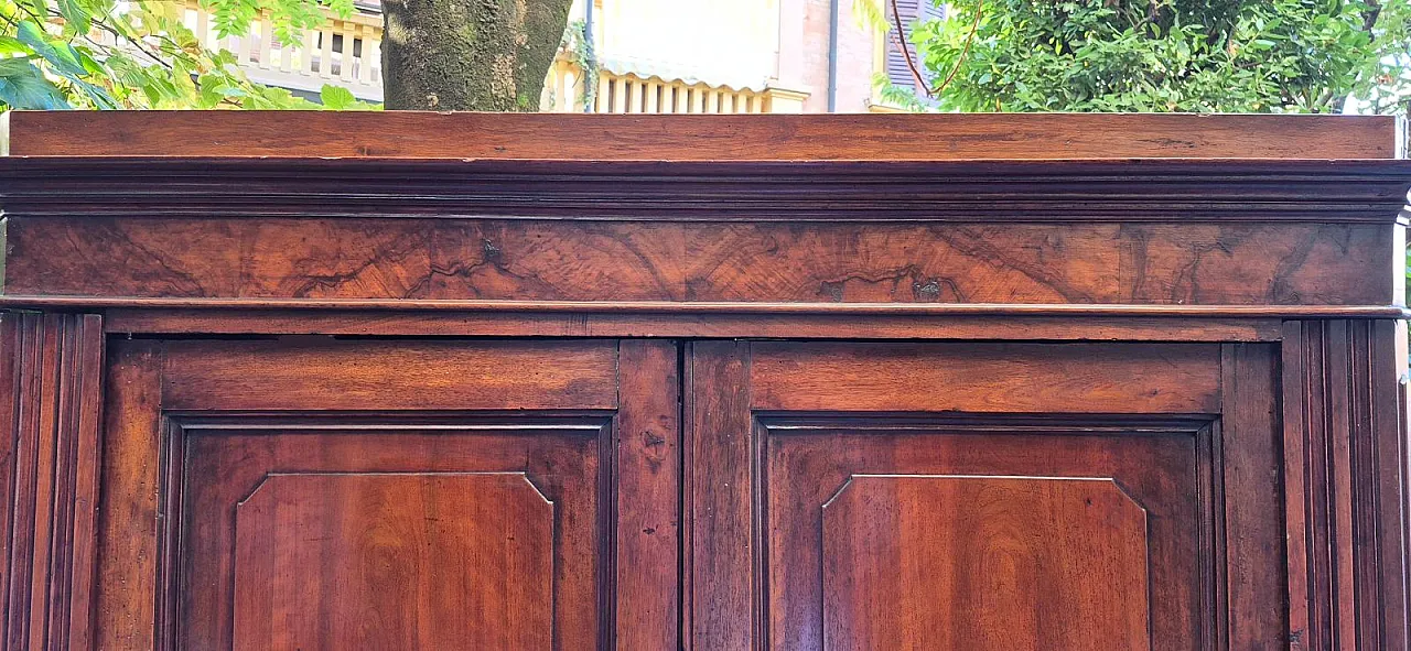Armadio credenza pannellato in noce e radica, '800 8