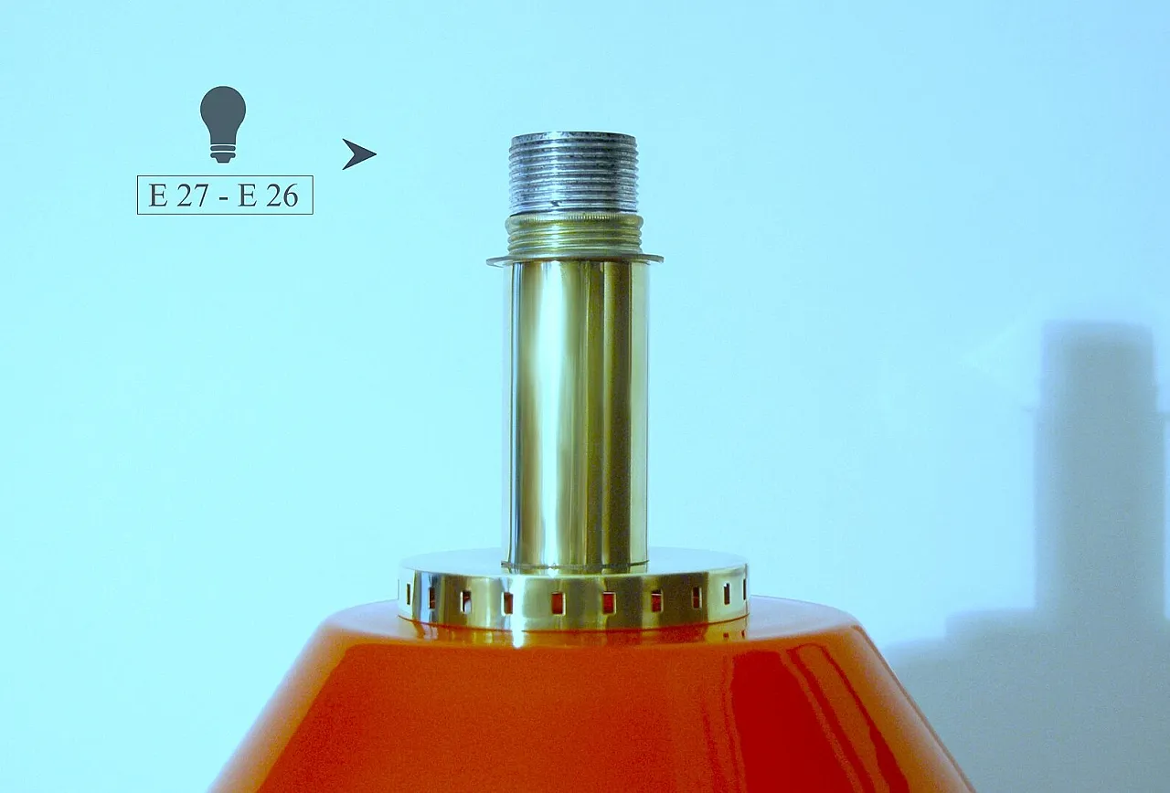 Table lamp in red glass by Stilnovo, 1960s 6