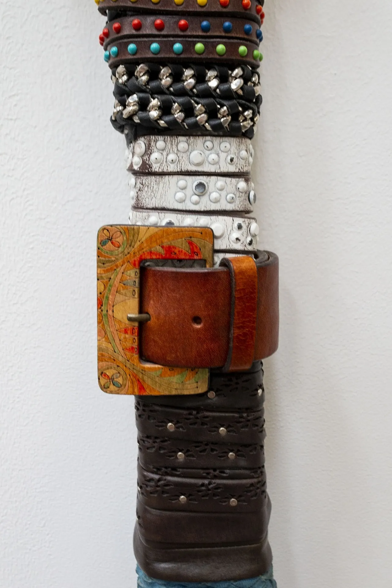 Leather-covered handcrafted guitar, 20th century 8